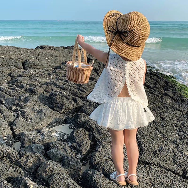 Summer Grace: 2024 Hollow Lace Sleeveless Set for Baby Girls